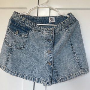 Urban Outfitters BDG Light-Wash Asymmetrical Skirt